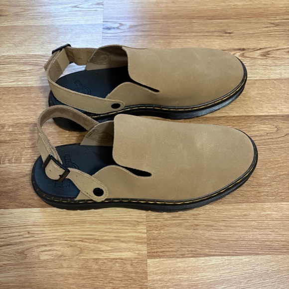 Dr. Martens Women’s Carlson Suede Slingback Mule - Picture 1 of 12